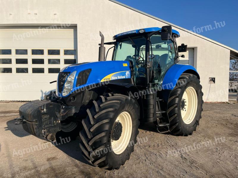 For sale New Holland T7050 PowerCommand tractor