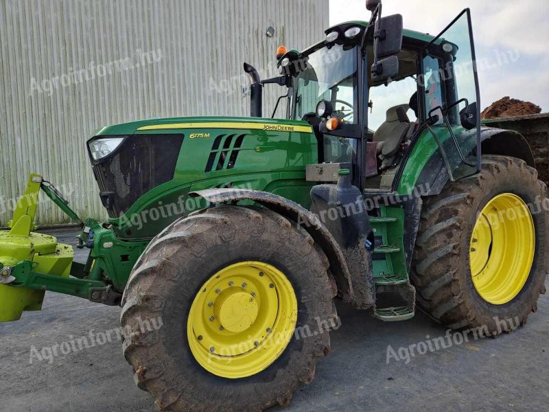 John Deere 6175M