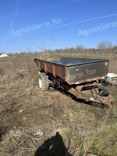 Prikolica za grožđe