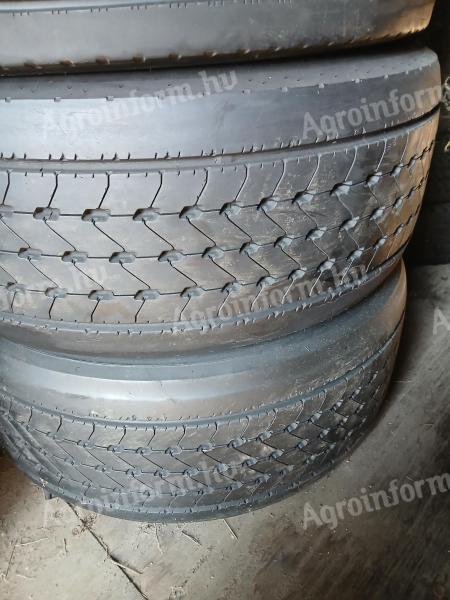 Pneu Goodyear 355/50 R 22,5