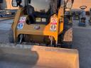 Caterpillar 262D3 mini loader with rubber wheels for sale