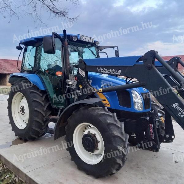 New Holland T5050 HI-LO 6700 radnih sati (CASE, John Deere)