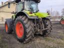 Claas Axion 830