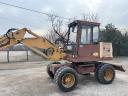 Case Poclain 488 backhoe-rotary loader with hydraulic brass bucket