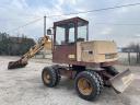 Case Poclain 488 backhoe-rotary loader with hydraulic brass bucket