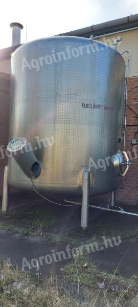 Stainless steel tank, 15 000 litres