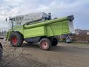 Claas Mega 360 action