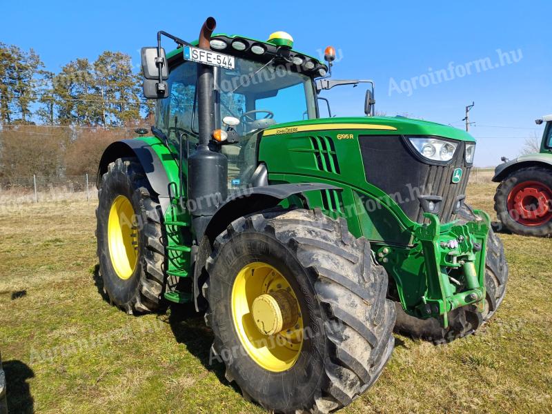 John Deere 6195R