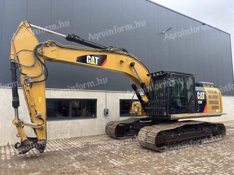 Koparka gąsienicowa Caterpillar 326FL / 2017 / 8.484 godzin / leasing od 20%