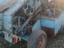 Small baler for sale K442