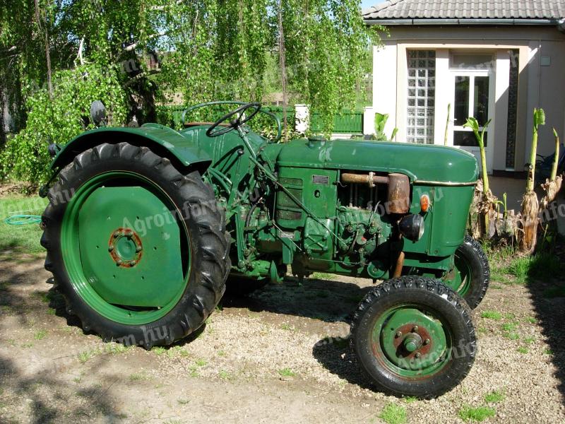 Deutz D25 veterán traktor