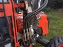 Kubota MU 4501 4x4 tractor with front loader and bale spike, with heated cab