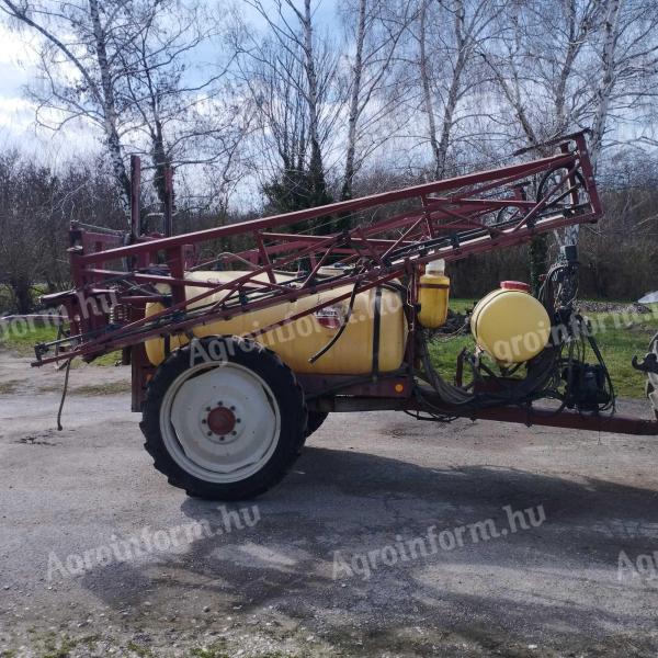 Hardi TR 2000 prskalica