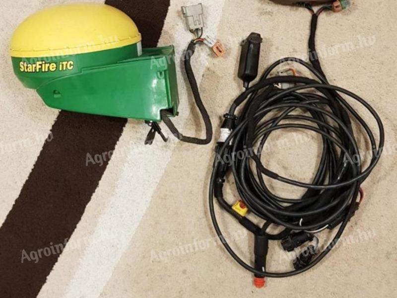 John Deere vodilica reda (ITC antena + monitor)