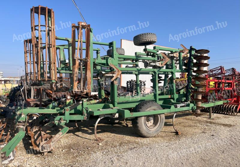 Cultivator Komondor pentru mulci 5, 2