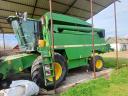 John Deere 2264