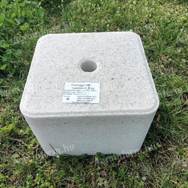 Sos de usturoi pentru acadele 8-10 kg