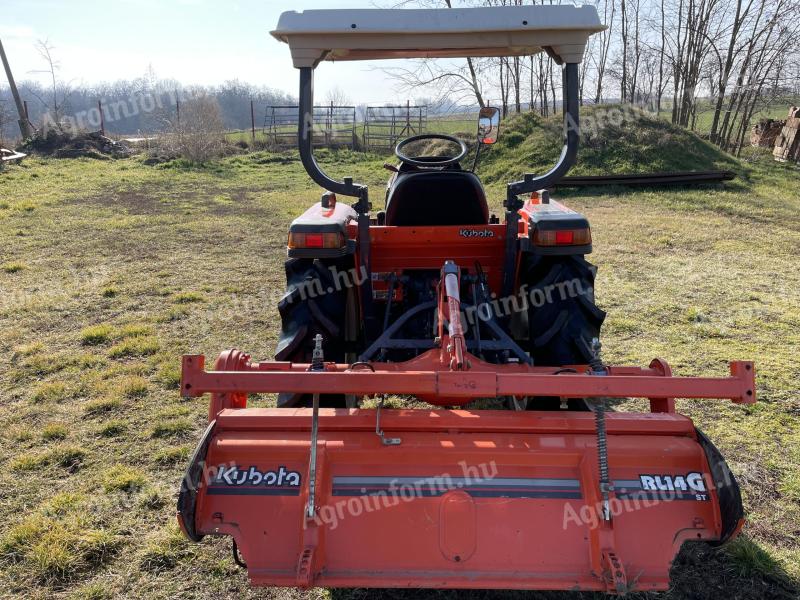 Kubota tiller 140 cm, factory made Japanese tractor, small tractor, transport possible