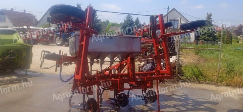 Metalwolf Cultivator cu 6 rânduri