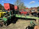 John Deere 6 row seed drill