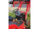 TYM T194 Branson kis tractor (140 cm tengelyszélességű kaszával), homlokrakodóval