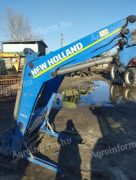 New Holland TM, Case IH MXM front loader