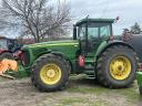 John Deere 8520