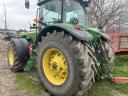 John Deere 8520