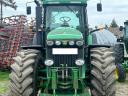 John Deere 8520