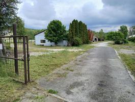 Ipari ingatlan, telephely Eger mellett eladó