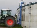Promanure THF4 stand-alone articulated tractor-driven mixing shovel