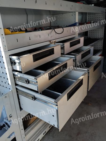 Van shelving system, vehicle equipment, mobile workshop