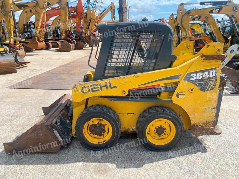 Gehl SL3840 / 2017 / 1.647 radnih sati / Zakup od 20%