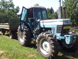 Ford 8100 4x4