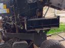 Massey Ferguson 225F, lis na kulaté balíky s tyčovým závěsem, vázání ok a motouzů, centrální mazání.
