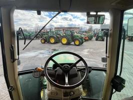 John Deere 6910S traktor