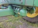 John Deere 6920
