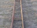 Irrigation bracket
