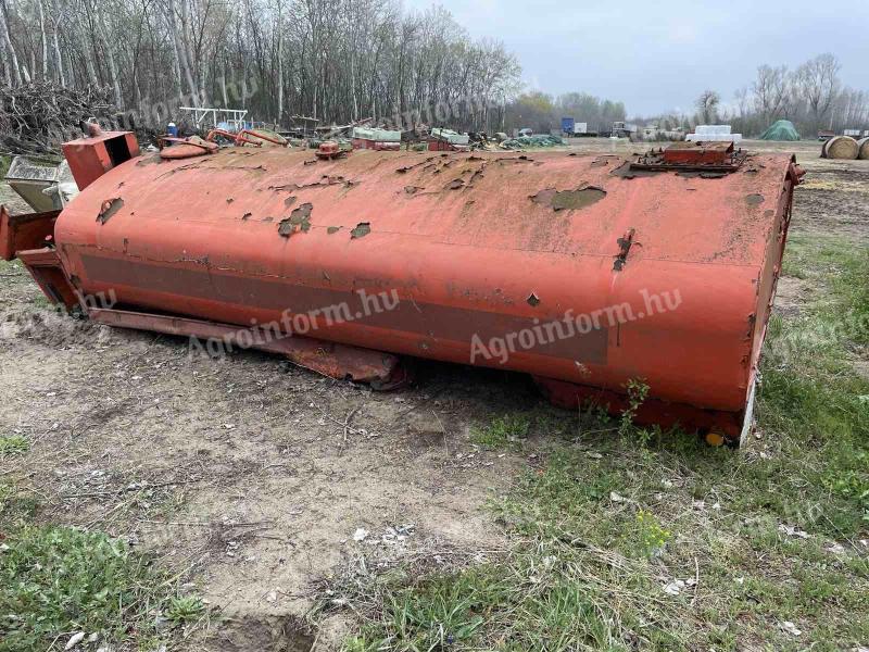 7 m³ iron tank