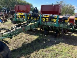John Deere 6 soros szemenkénti vetőgép
