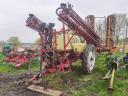 TAŽENÝ POSTŘIKOVAČ HARDI 2400 LITRŮ S 24METROVÝM POSTŘIKOVACÍM KOLEM
