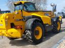 Prodaǰa teleskopski utovarivač J̌CB 540-140