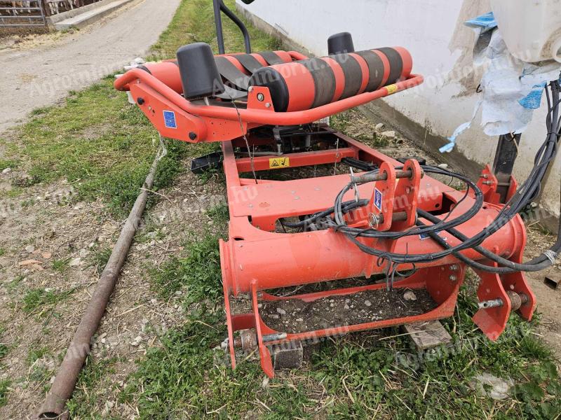 Eladó egy Kuhn RW 1110 bálacsomagoló