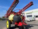 Kverneland Ikarus S 38 trailed field sprayer