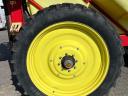 Kverneland Ikarus S 38 trailed field sprayer