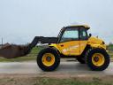 New Holland LM 430 telescopic handler
