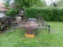 Bee transport frame and trailer