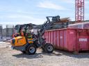 Giant încărcător compact cu roți de cauciuc 50 CP (max. 1875 kg) / Giant G2700 HD