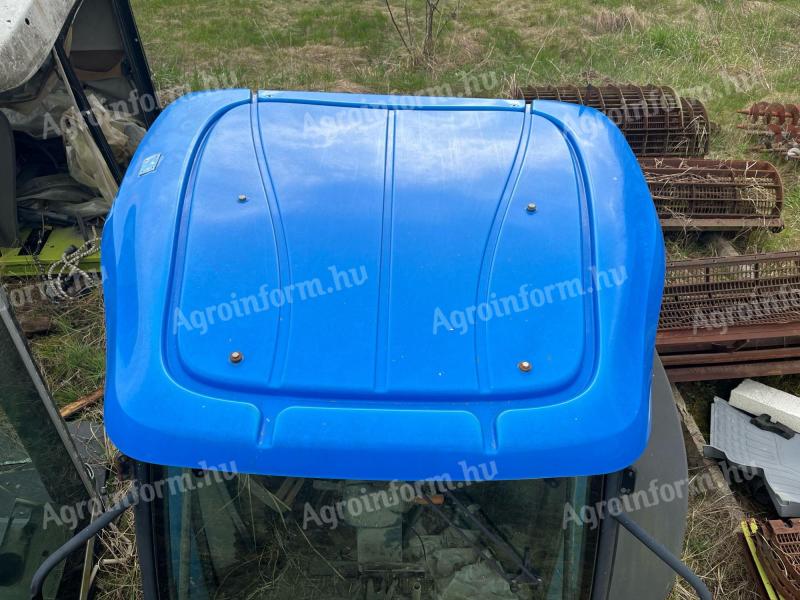 New Holland Tm traktor fülke