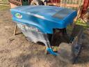 New Holland/Ford 8670 bonnet
